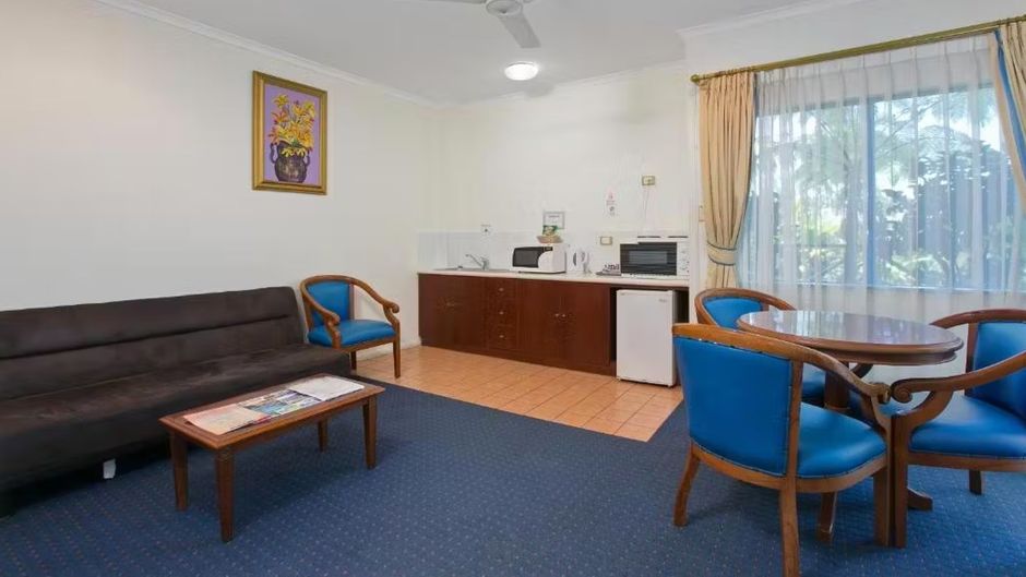 Cairns Southside International Inn Room