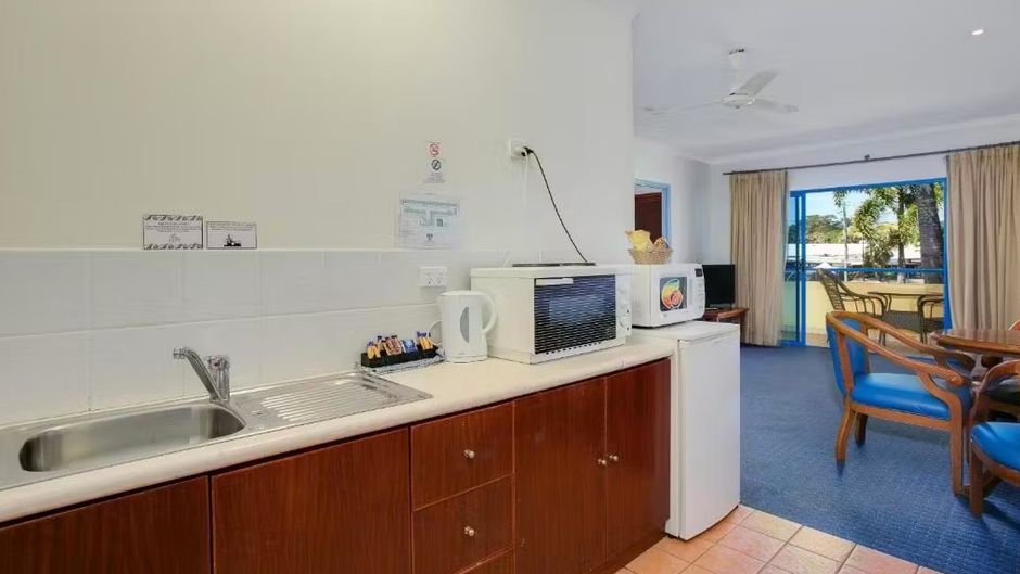 Cairns Southside International Inn Room