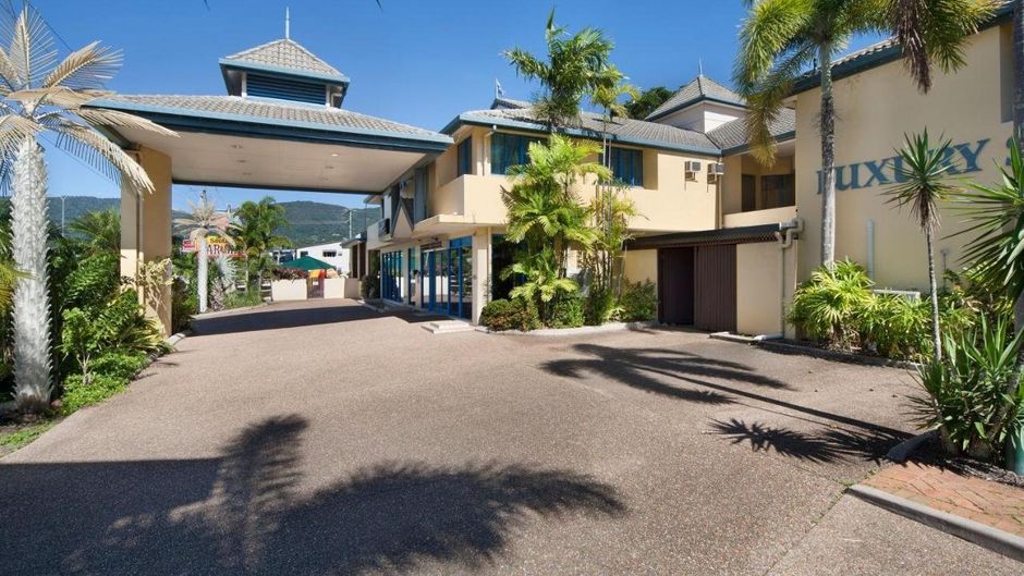 Cairns Southside International Inn Exterior