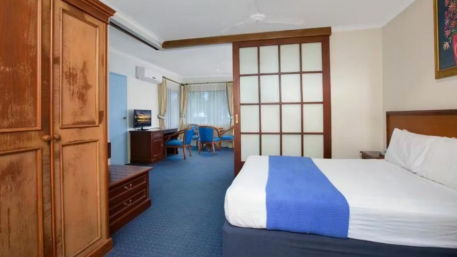 Cairns Southside International Inn Room