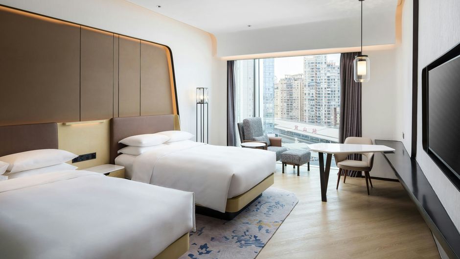 Renaissance Zhuhai Hotel Room