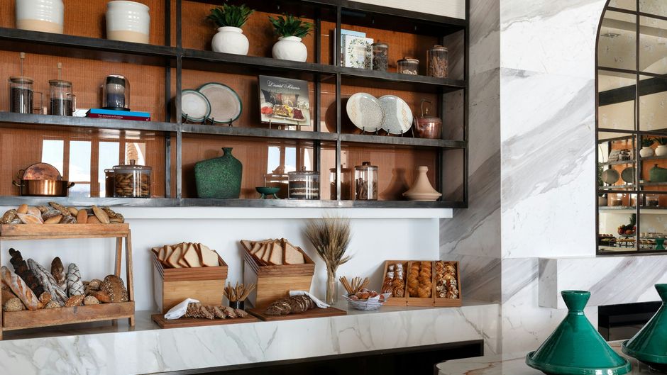 St Regis La Bahia Blanca Resort Restaurant