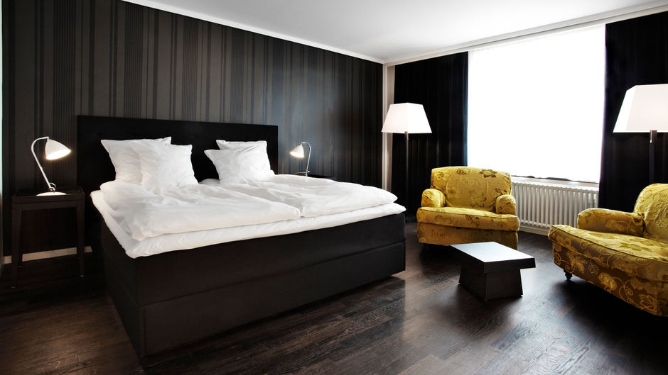 First Hotel Grand Room