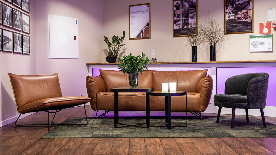 First Hotel Royal Saffle Lobby