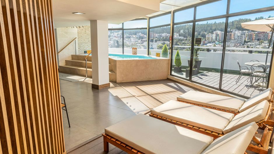 Sheraton Quito Hotel Pool