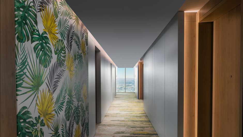Holiday Inn Dubai Business Bay Lobby