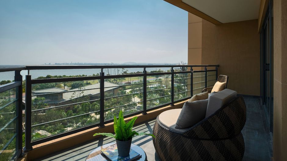 Renaissance Xiamen Hotel Suite