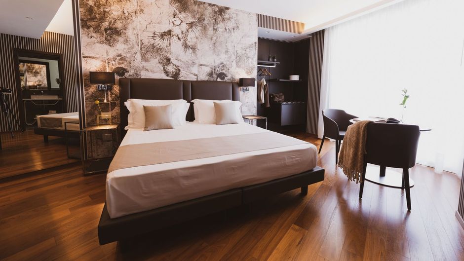 Callistos Hotel & Spa Room