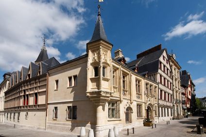 Hotel de Bourgtheroulde, Autograph