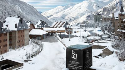 AC Baqueira Ski Resort, Autograph