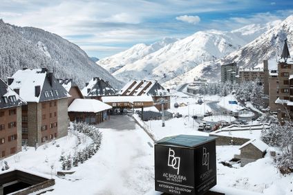 AC Baqueira Ski Resort, Autograph