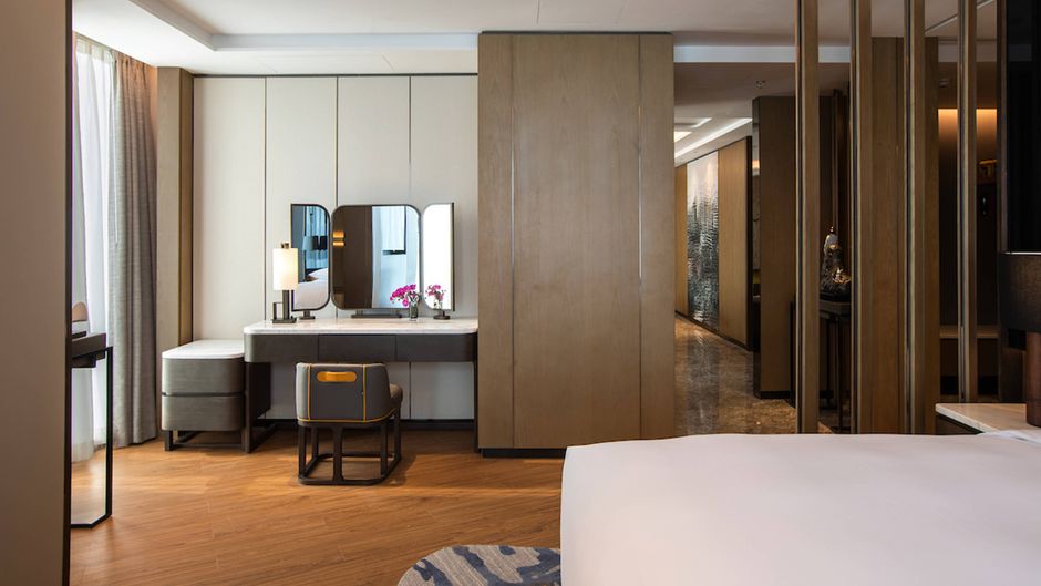 Renaissance Xi'an Hotel Suite