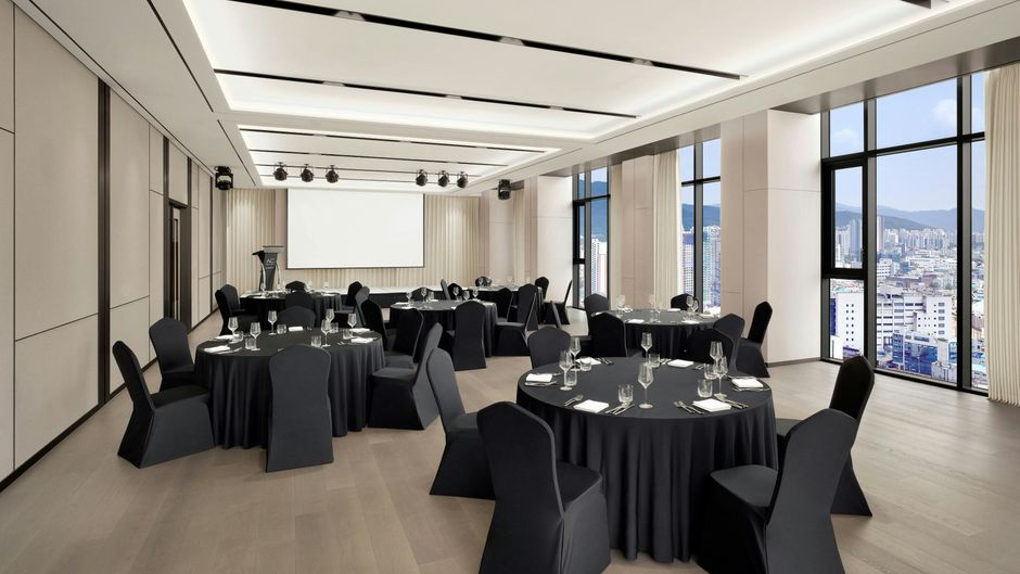 AC Hotel Seoul Geumjeong Meeting
