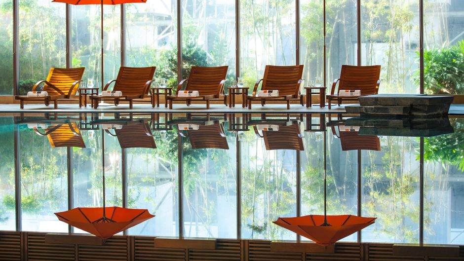 Renaissance Wuhan Hotel Pool