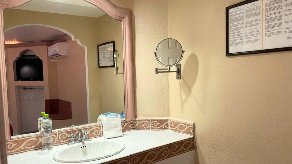 Hotel Real Catedral Room