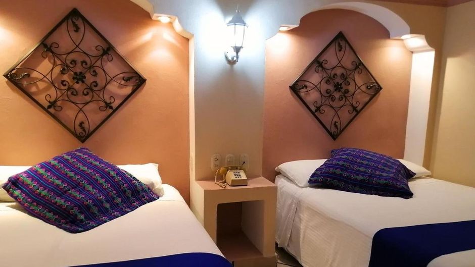 Hotel Real Catedral Room