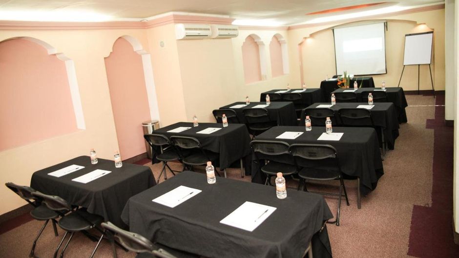 Hotel Real Catedral Meeting