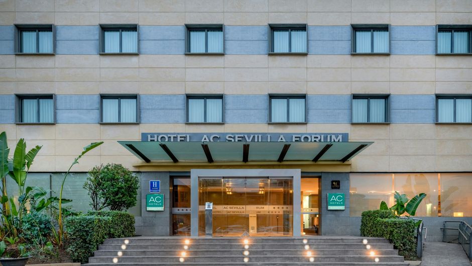 AC Hotel Sevilla Forum Exterior