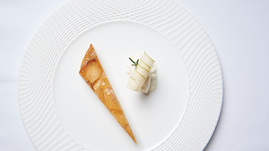 De la Ville Hotel Restaurant