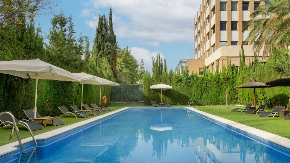 AC Hotel Sevilla Forum Pool