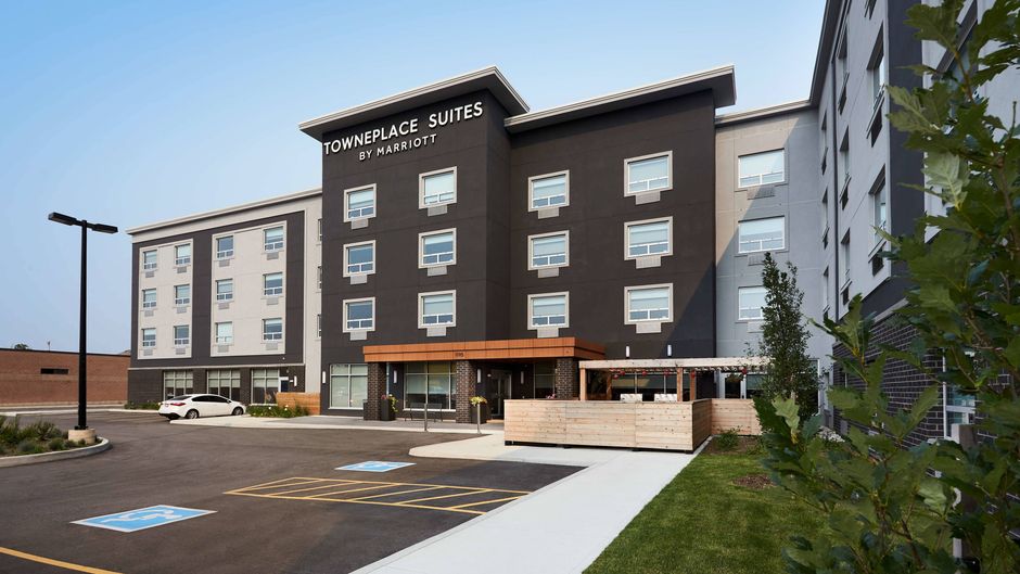TownePlace Suites Hamilton Exterior