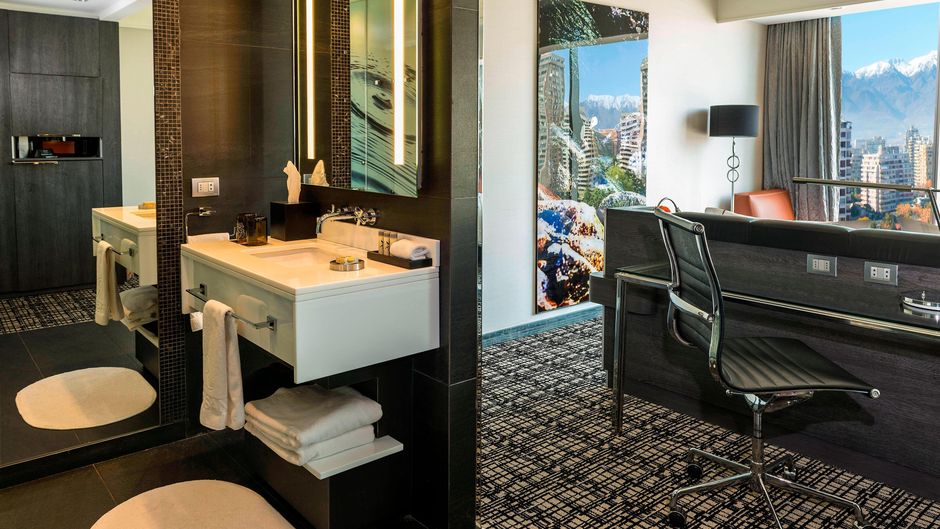 Renaissance Santiago Hotel Room