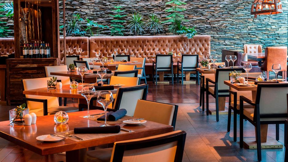 Renaissance Santiago Hotel Restaurant