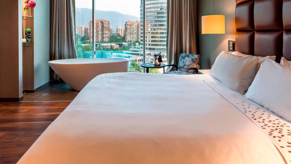 Renaissance Santiago Hotel Suite