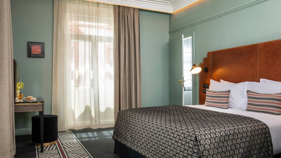 Hotel Maison Rouge Room