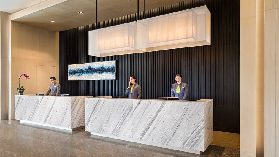 Courtyard by Marriott Iloilo Lobby