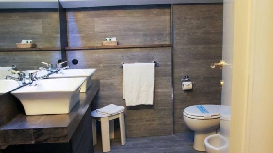 Italia Hotel Room
