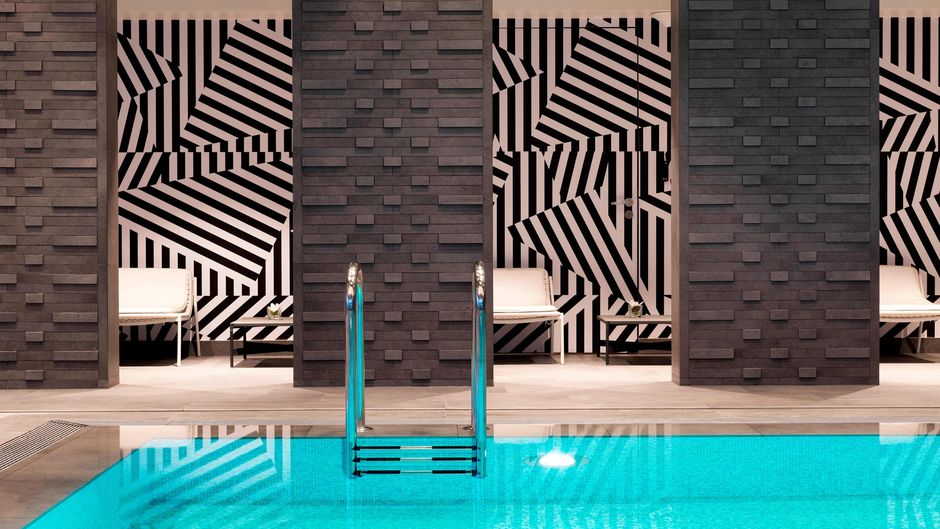 Renaissance Warsaw Airport Hotel Pool