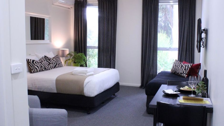 Prom Country Lodge Room
