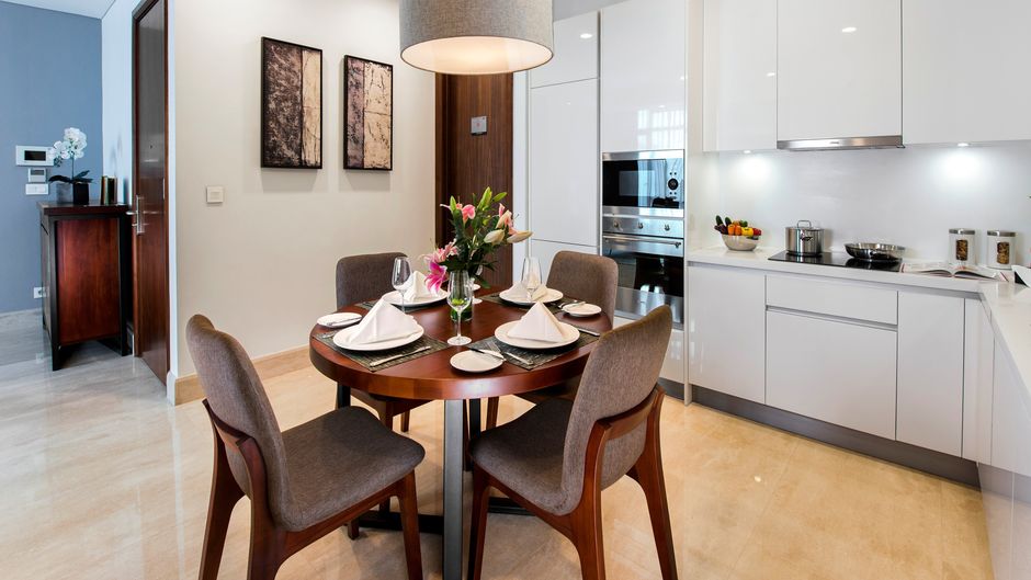 Oakwood Suites La Maison Jakarta Restaurant