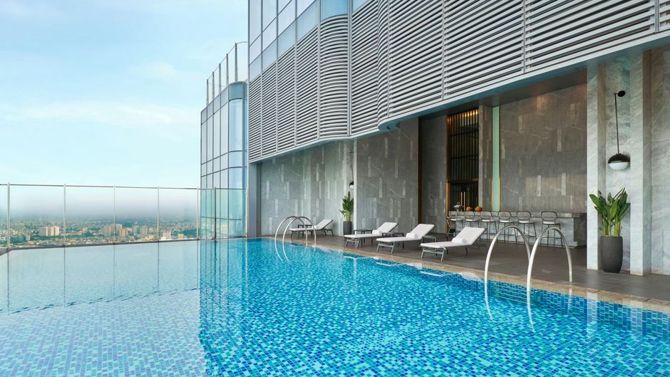 Vinpearl Landmark 81, Autograph Coll Pool