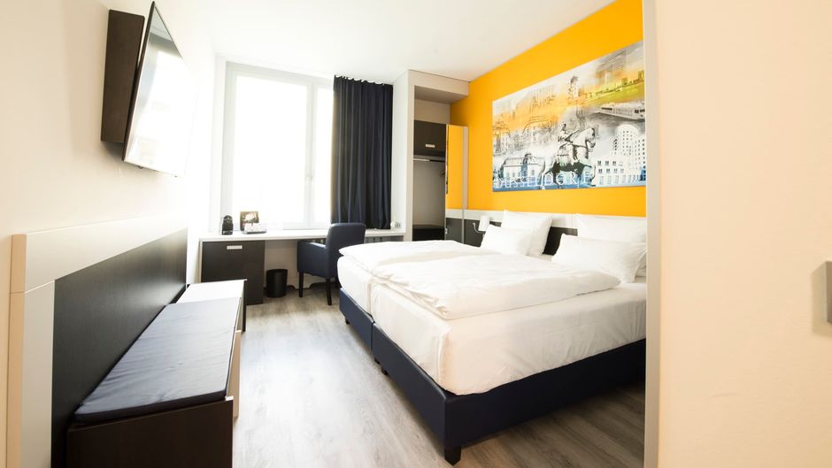 carathotel Dusseldorf City Exterior
