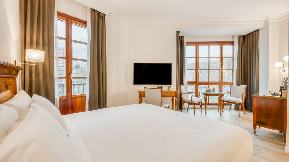 Sercotel Arenal Bilbao Room