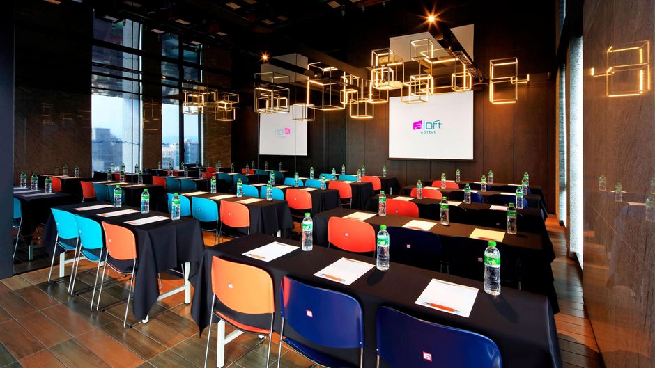 Aloft Taipei Zhongshan Meeting