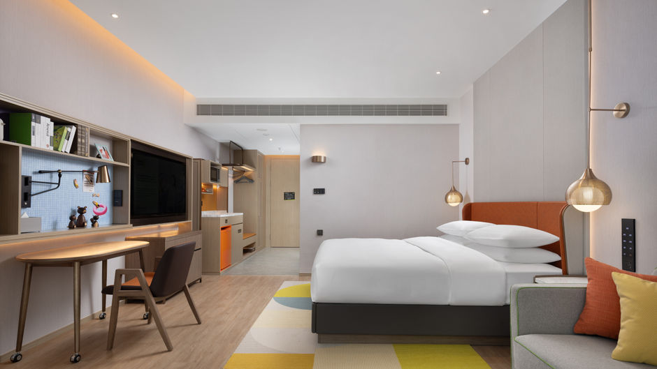 Home2 Suites by Hilton Taizhou Wenling Room