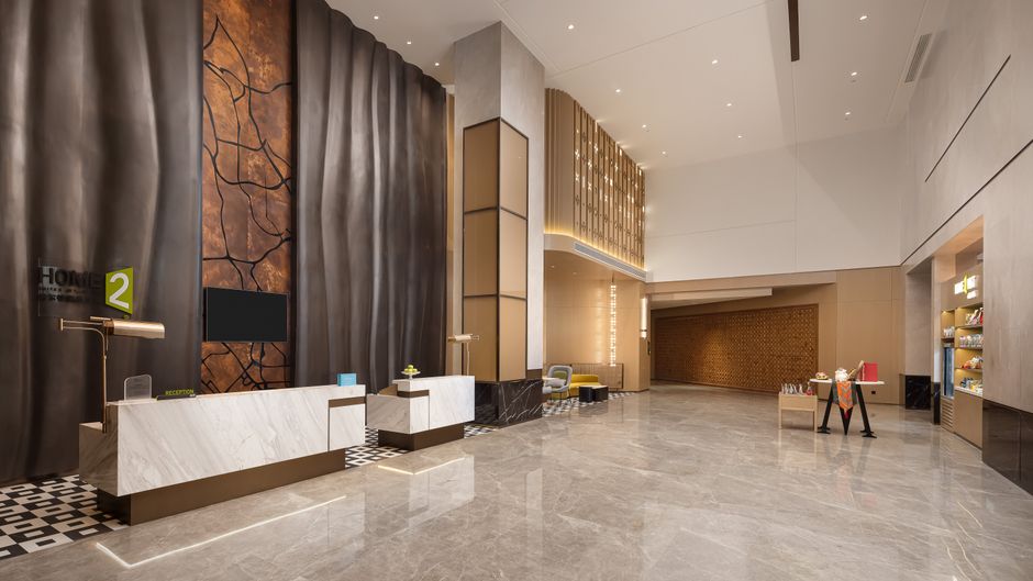 Home2 Suites Kashi Ancient City Lobby