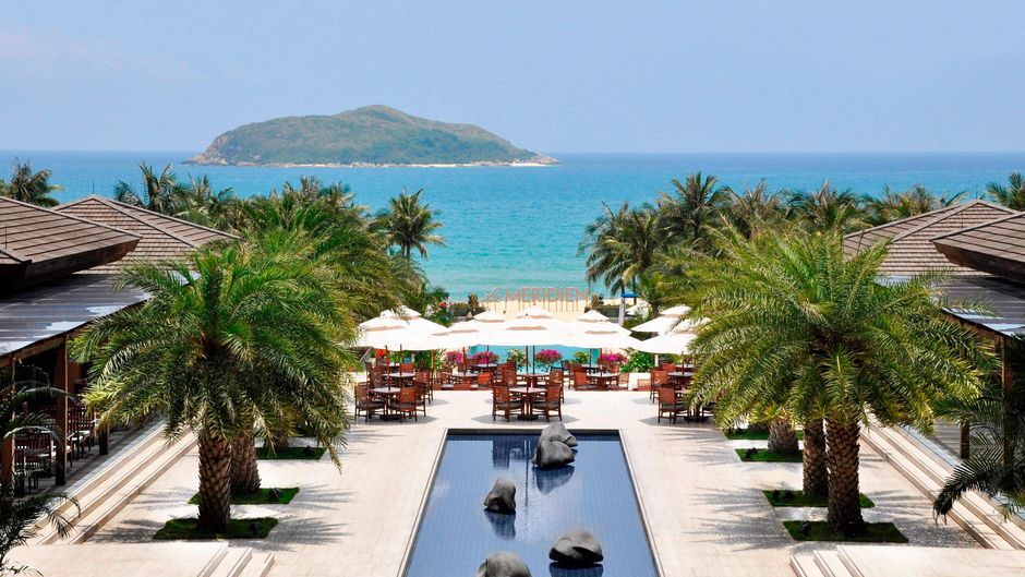 Le Meridien Shimei Bay Beach Resort Exterior