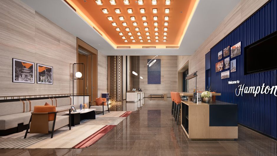 Hampton Kunming Guandu Hello World Lobby