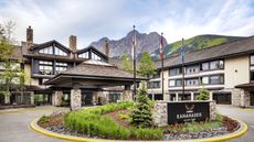 Pomeroy Kananaskis Mountain Lodge
