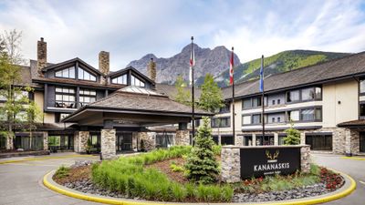 Pomeroy Kananaskis Mountain Lodge