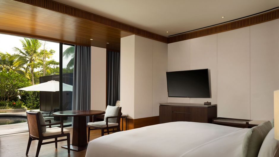 Le Meridien Shimei Bay Beach Resort Pool