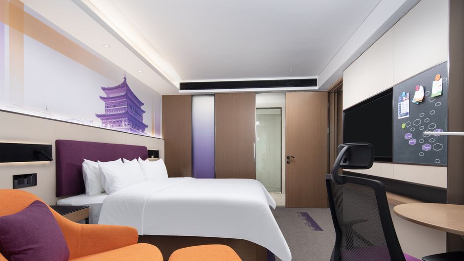 Hampton Xianyang Stadium Room