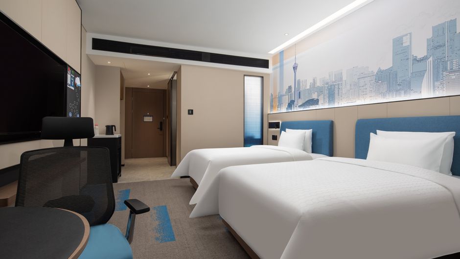 Hampton Chengdu Railway North Station Room