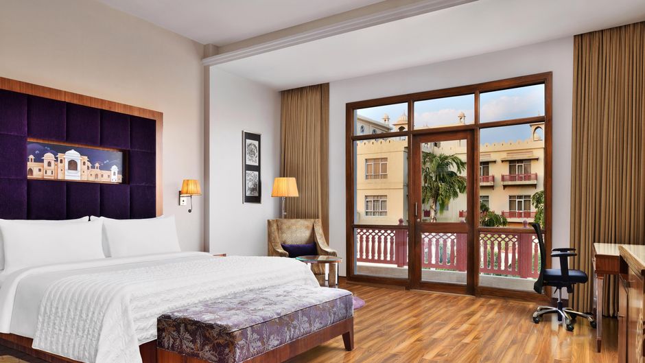 Le Meridien  Jaipur Resort & Spa Room