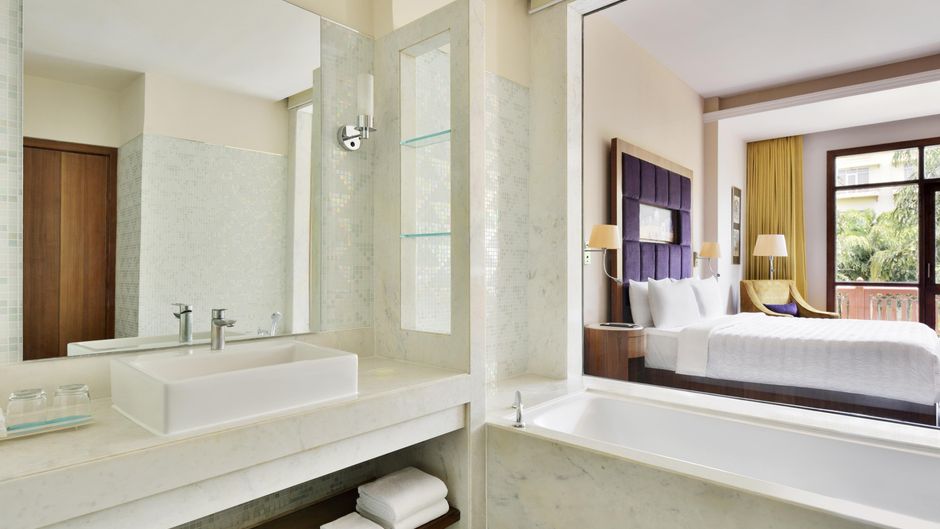 Le Meridien  Jaipur Resort & Spa Room
