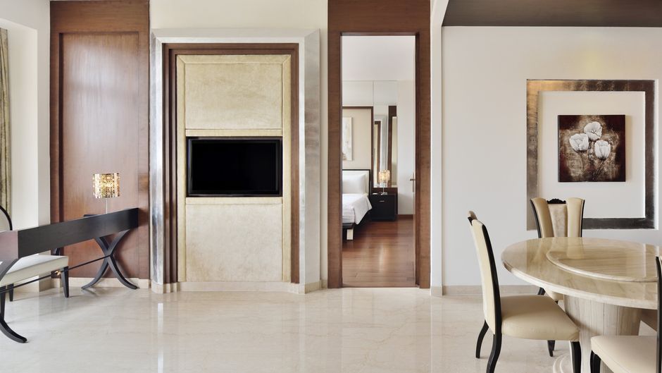 Le Meridien  Jaipur Resort & Spa Suite